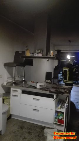 Kuechenbrand Balmet 16_10_19 (6)